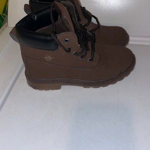 Toddler polo boots